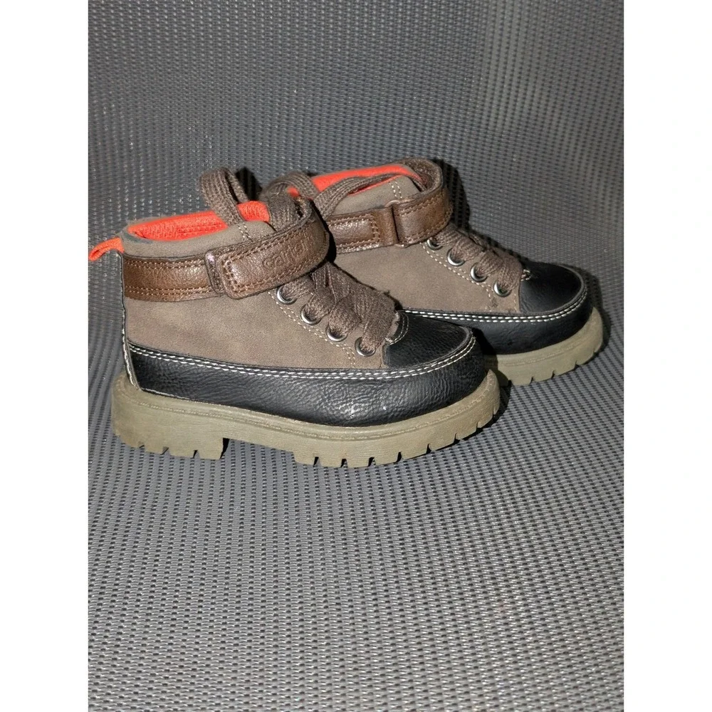 Carter's Ronald Toddler Boots Size 5 Brown Black Hook Loop Hiking Shoes